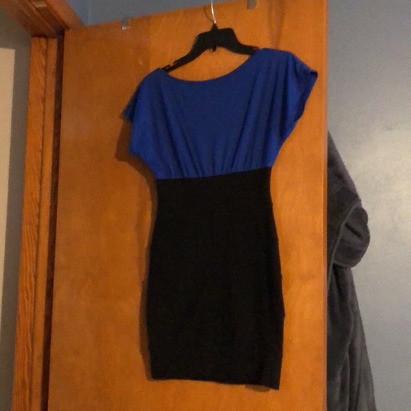 Dress, size small - Picture 2 of 2